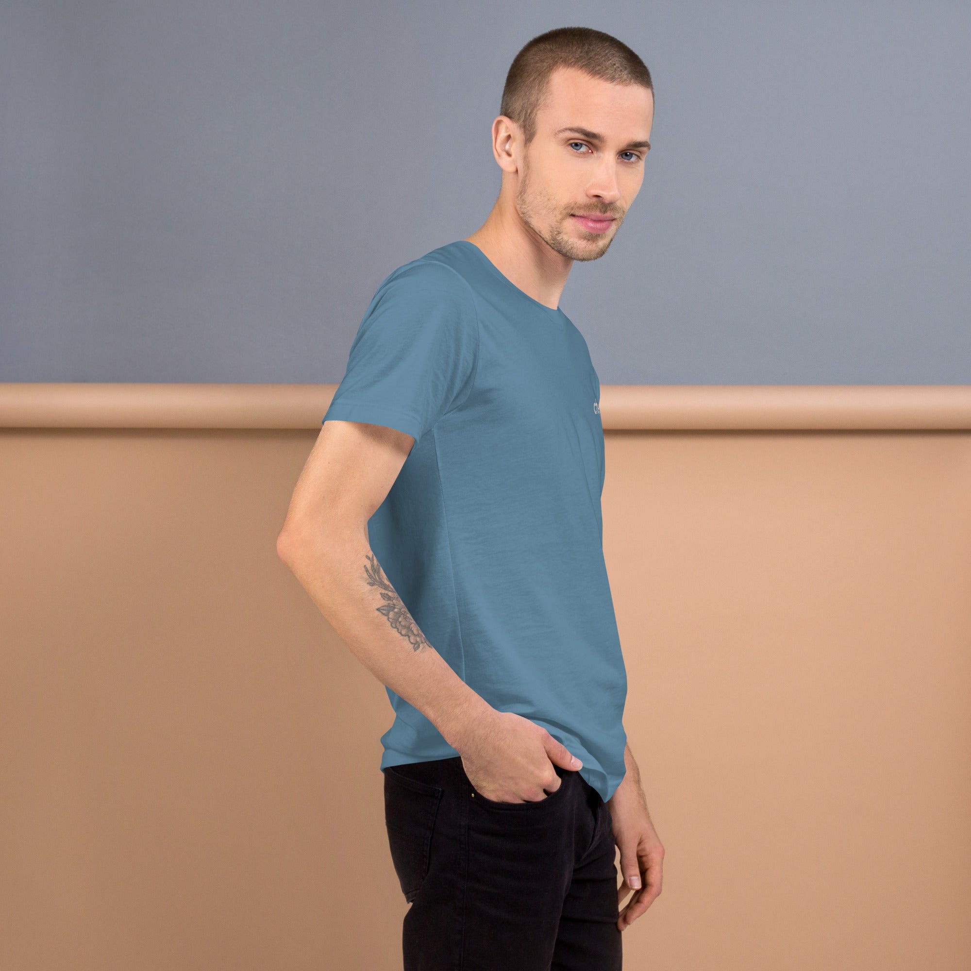 t-shirt signature